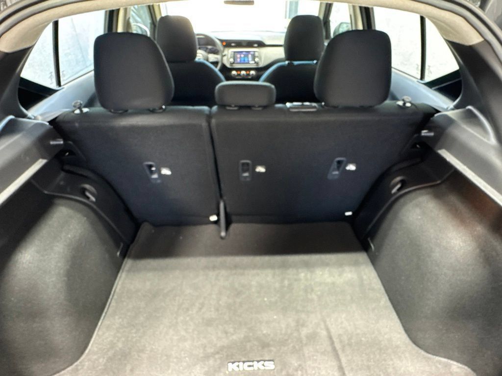 Used 2025 Nissan Kicks Play S FWD image 18