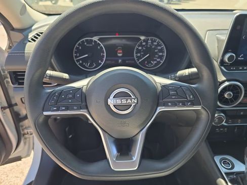 Certified 2025 Nissan Sentra SV image 28