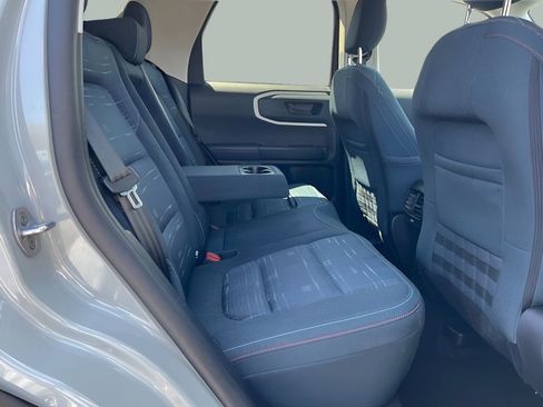 Used 2024 Ford Bronco Sport Heritage w/ Heritage Convenience Package AWD/4WD image 38