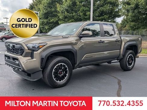 Certified 2025 Toyota Tacoma TRD Off-Road AWD/4WD image 5