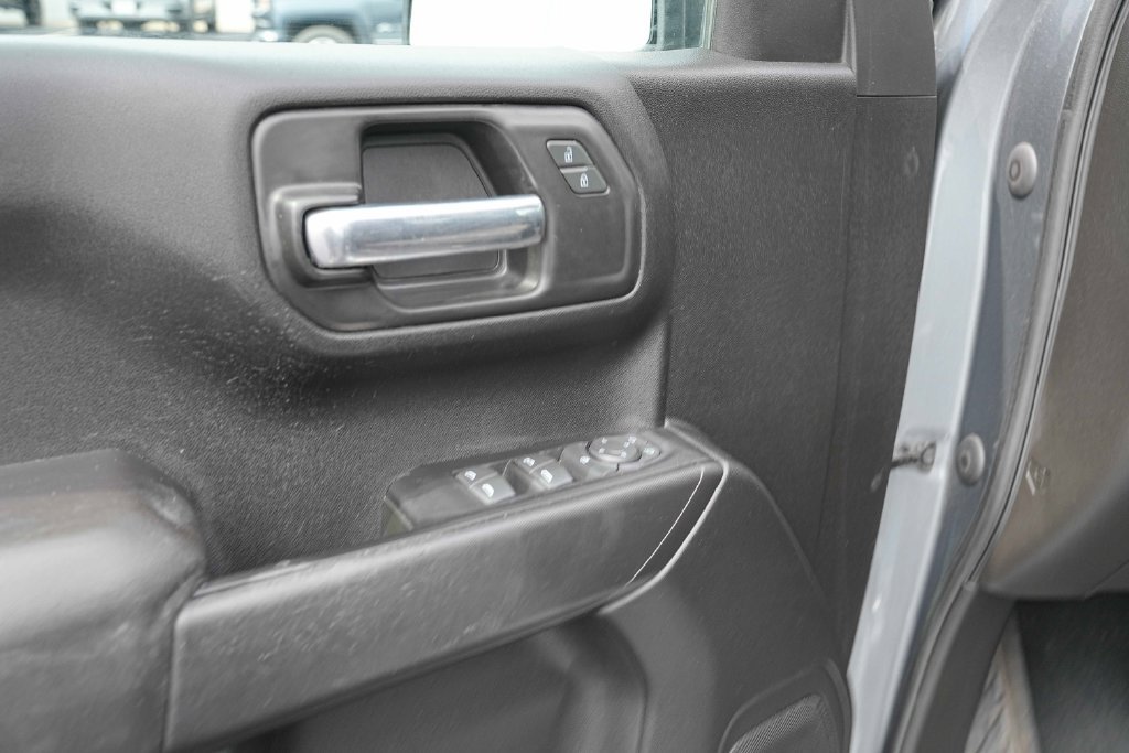 Used 2022 Chevrolet Silverado 1500 Custom Trail Boss w/ Safety Confidence Package AWD/4WD image 26