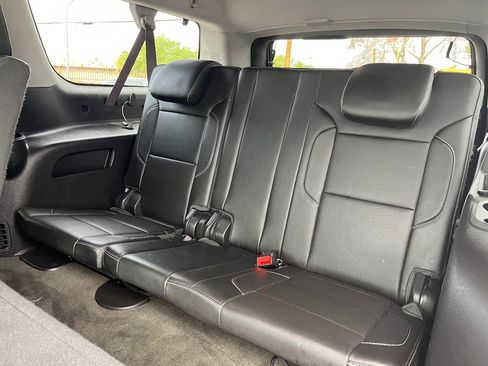 Used 2015 GMC Yukon XL SLT RWD image 30