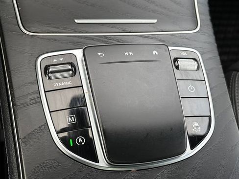Used 2020 Mercedes-Benz GLC 300 4MATIC image 18
