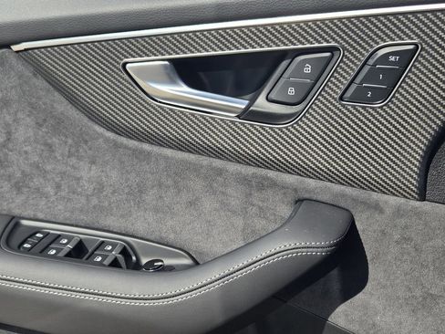 New 2026 Audi SQ8 Premium Plus image 24