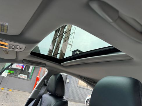 Used 2011 Lexus ES 350 image 13