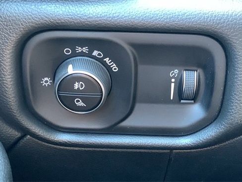 New 2026 RAM 3500 Tradesman w/ Chrome Appearance Group image 24