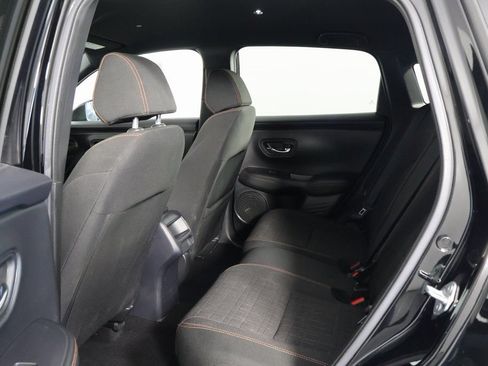 Used 2024 Honda HR-V Sport image 11