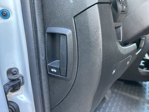 Used 2025 RAM ProMaster 2500 w/ Convenience Group FWD image 40