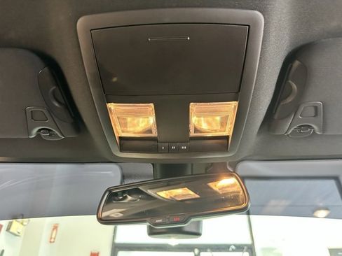 Used 2021 Dodge Challenger R/T Scat Pack image 22