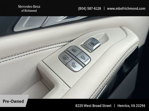 Used 2021 BMW X7 M50i w/ Dynamic Handling Package image 27