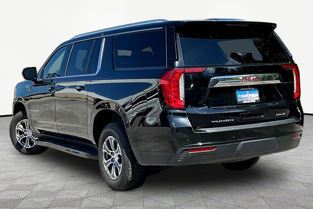 Used 2024 GMC Yukon XL SLE AWD/4WD image 5