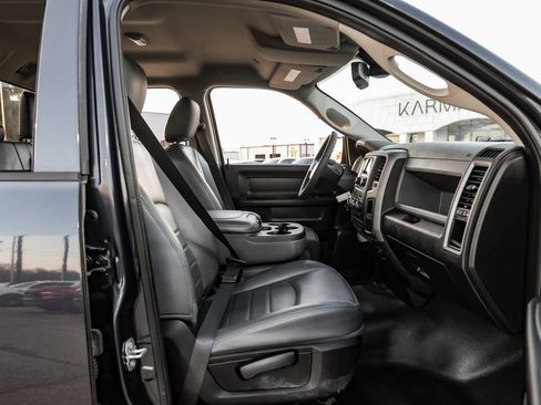 Used 2019 RAM 1500 Tradesman image 30