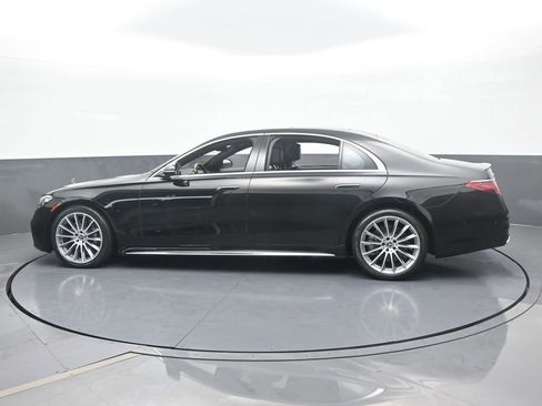 Used 2021 Mercedes-Benz S 580 4MATIC Sedan image 3