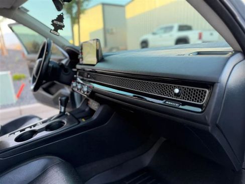 Used 2022 Honda Civic Touring image 42
