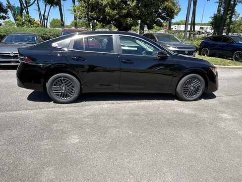 New 2026 Nissan Sentra SV w/ SV Convenience Package FWD image 8