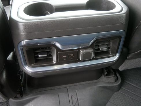 Used 2021 Chevrolet Silverado 1500 High Country AWD/4WD image 23