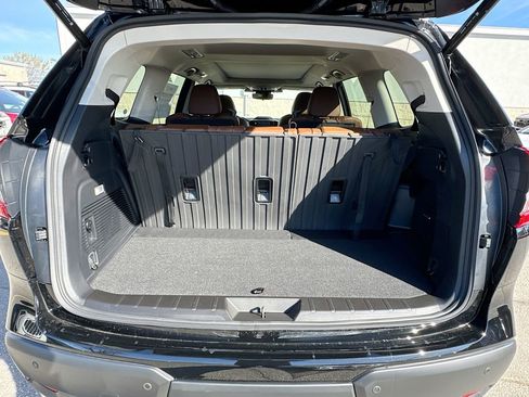 New 2026 Subaru Ascent Touring AWD/4WD image 32