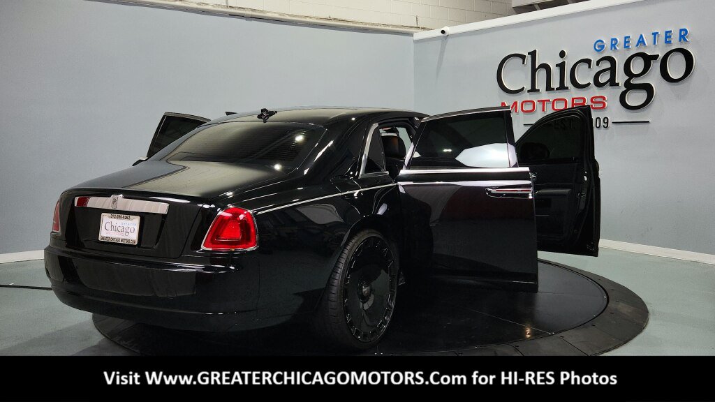 Used 2014 Rolls-Royce Ghost RWD image 22