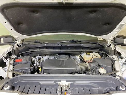 Certified 2022 GMC Sierra 1500 AT4 w/ AT4 Preferred Package image 16