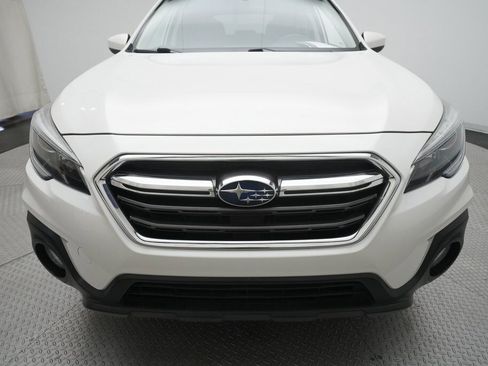 Used 2018 Subaru Outback 2.5i Premium image 23