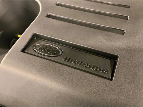 New 2026 Land Rover Defender 110 X-Dynamic SE image 17