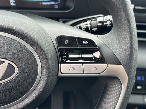 New 2026 Hyundai Elantra Blue image 25