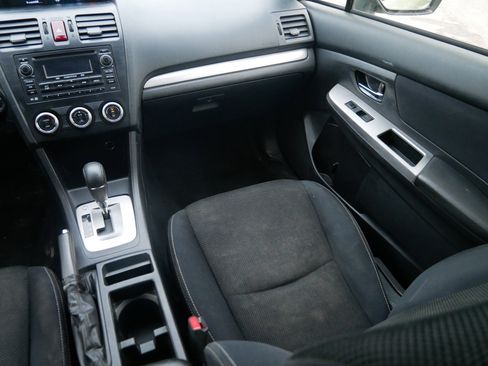 Used 2014 Subaru Crosstrek 2.0i Premium w/ Popular Package #2 image 11