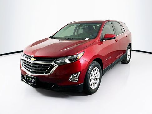 Used 2018 Chevrolet Equinox LT image 3