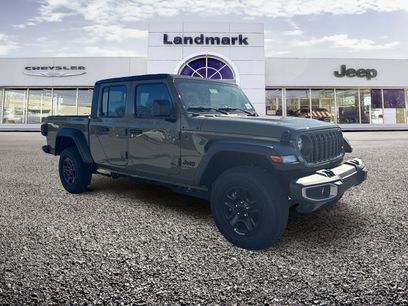New 2026 Jeep Gladiator Sport