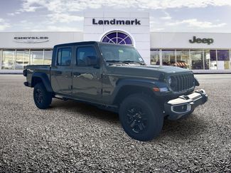 New 2026 Jeep Gladiator Sport video 1