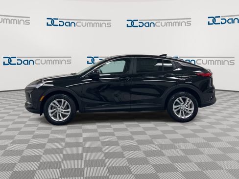 New 2026 Buick Envista Preferred FWD image 5