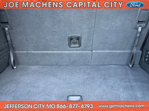 Used 2017 Chevrolet Traverse LT image 10