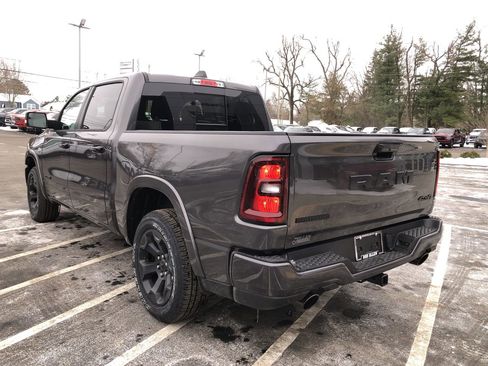 New 2026 RAM 1500 4x4 Crew Cab image 12