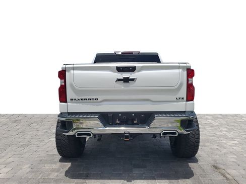 Used 2024 Chevrolet Silverado 1500 LTZ w/ LTZ Convenience Package II AWD/4WD image 5