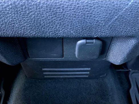 Used 2024 Toyota Tacoma SR5 image 34