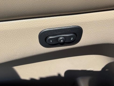 Used 2019 Jeep Grand Cherokee Limited w/ Trailer Tow Group IV RWD image 17