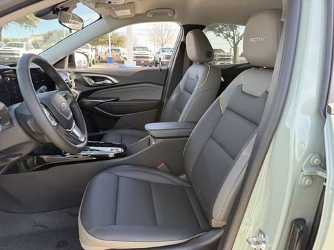 New 2026 Chevrolet Trax ACTIV w/ Driver Confidence Package image 25