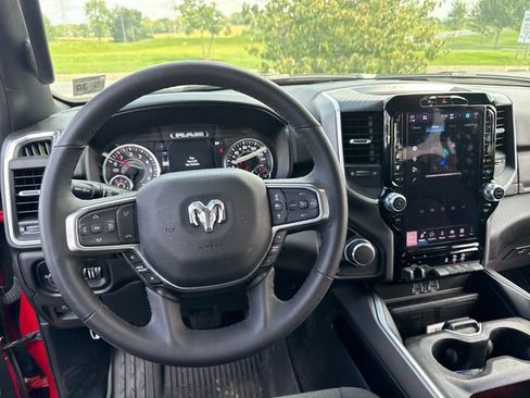 Used 2025 RAM 1500 Big Horn AWD/4WD image 20