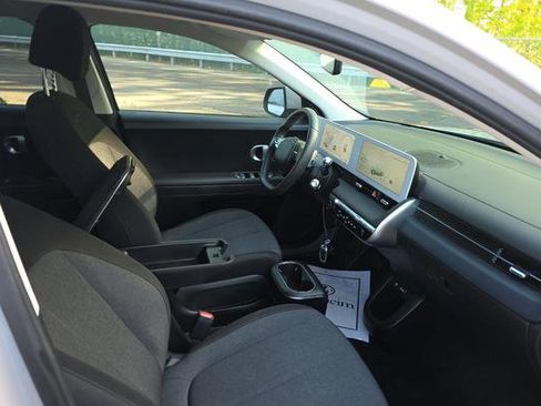 Used 2024 Hyundai Ioniq 5 SEL AWD/4WD image 6