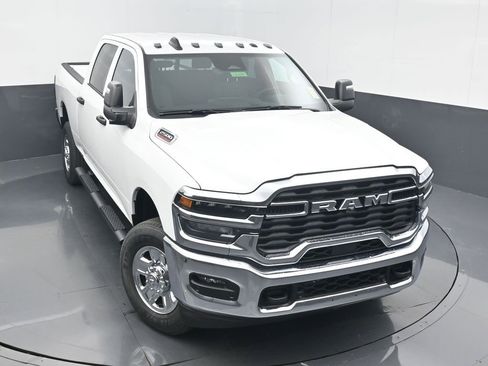 New 2026 RAM 2500 Tradesman AWD/4WD image 37