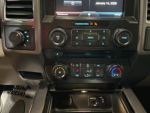 Used 2015 Ford F150 XLT w/ Equipment Group 302A Luxury image 12