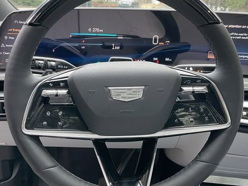 Used 2024 Cadillac Lyriq Luxury image 21