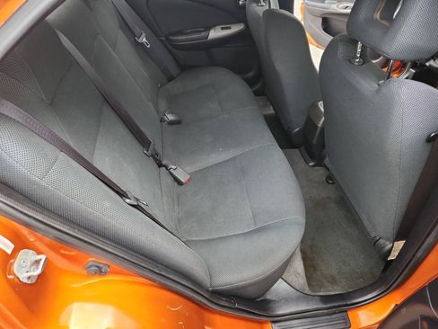 Used 2006 Nissan Sentra SE-R Spec V FWD image 17