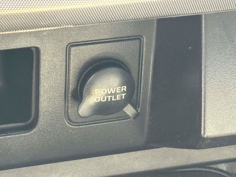 Used 2006 Dodge Dakota SLT AWD/4WD image 6