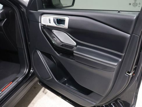 Used 2022 Ford Explorer ST w/ Equipment Group 401A image 27