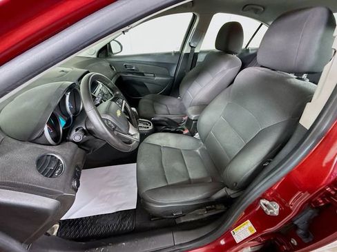 Used 2012 Chevrolet Cruze LT image 20
