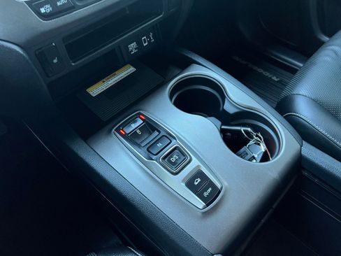 Used 2023 Honda Ridgeline RTL-E image 17