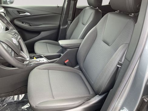 Used 2023 Buick Encore GX Select w/ Sport Touring Package AWD/4WD image 3