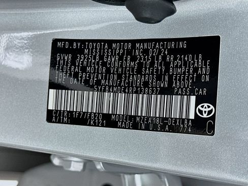 Used 2024 Toyota Corolla LE FWD image 31