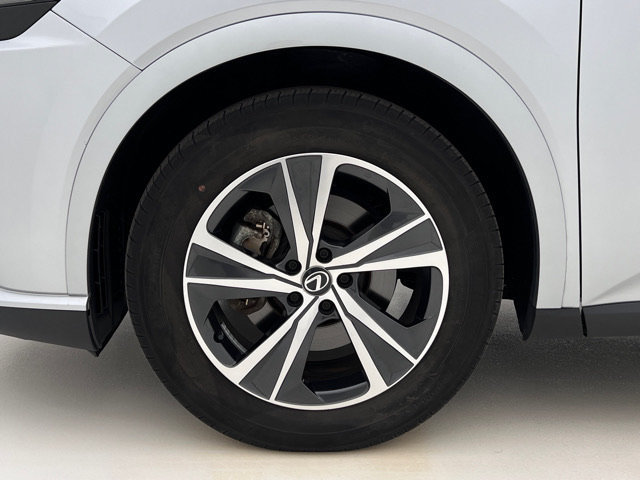 Used 2023 Lexus RX 350 Premium w/ Accessory Package AWD/4WD image 26